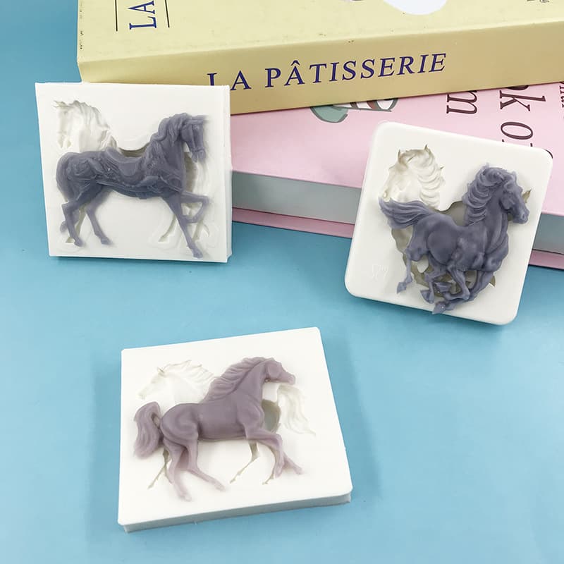 Year of the Horse Silicone Mold for Galloping Horse Fondant Chocolate Cake Decoration Tools Clay Resin DIY Mold