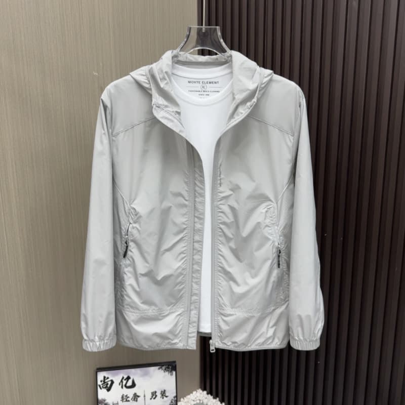 2025 Spring Summer New Hooded Sun Protection Jacket Skin Jacket Sunscreen Men's Workwear Jacket