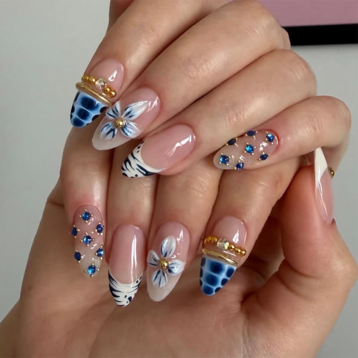 Lefan Nail Art 3D Flower French Wearable Nails Ice-Transparent Sparkle Zebra Print Export Almond Shape False Nails Nail Tips