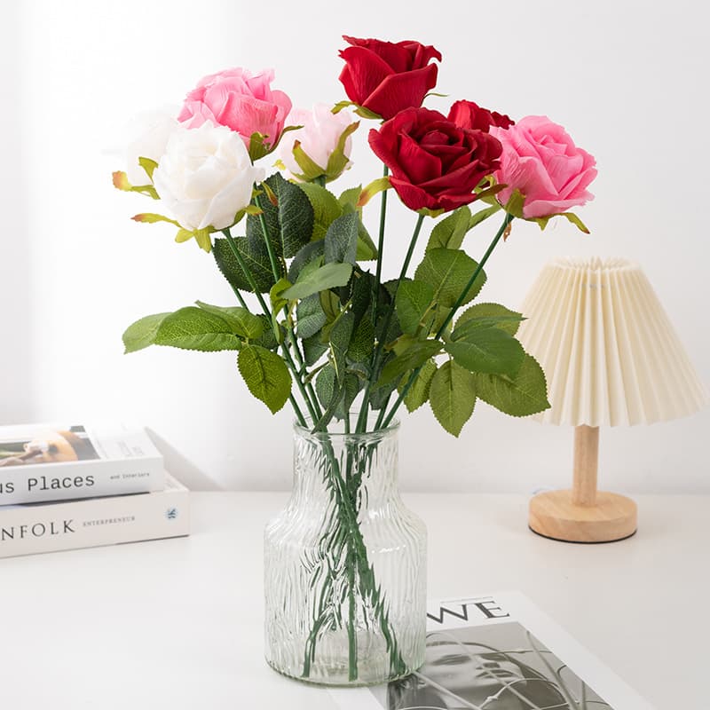 Artificial flowers, realistic feel, moisturizing roses, fake roses, living room decorations, home décor, wholesale from manufacturers.