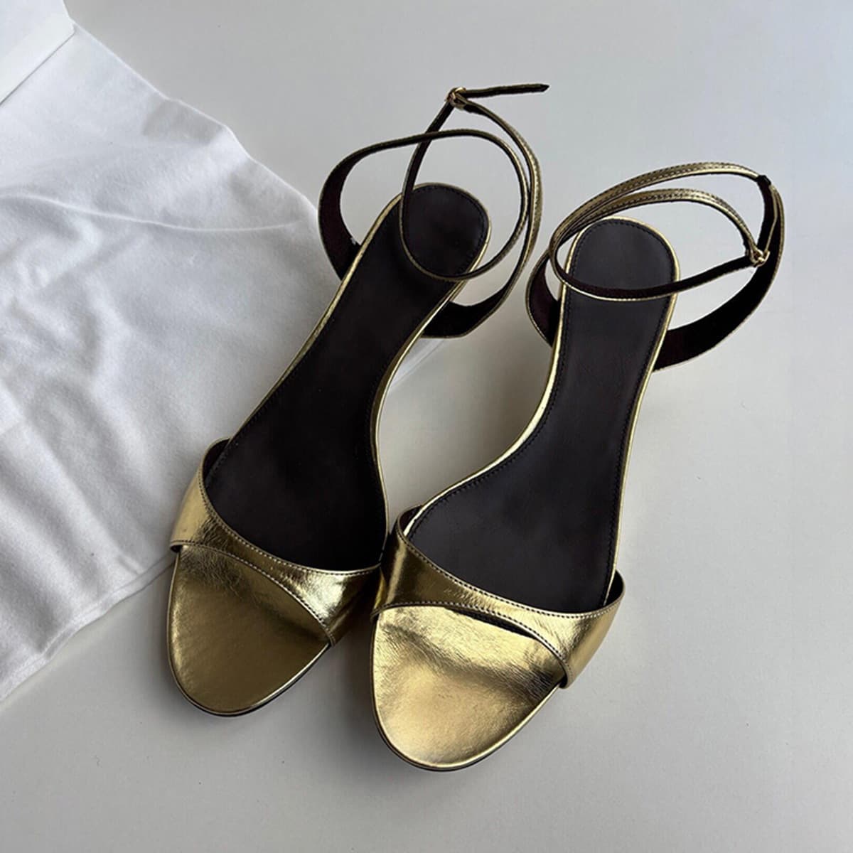 Sheepskin Versatile Premium One-Strap Gold Sandals for Women French Kitten Heel Summer Open-Toe Slide Sandals