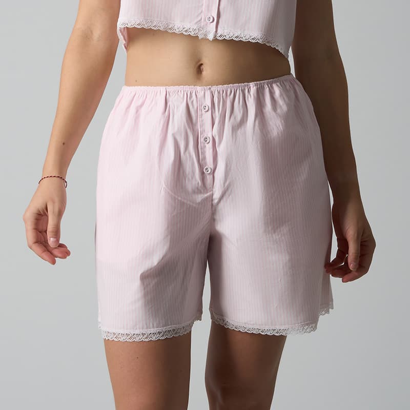 European and American cross-border Kardashian same style spring new European and American style fashion temperament women's striped shorts for leisure and home