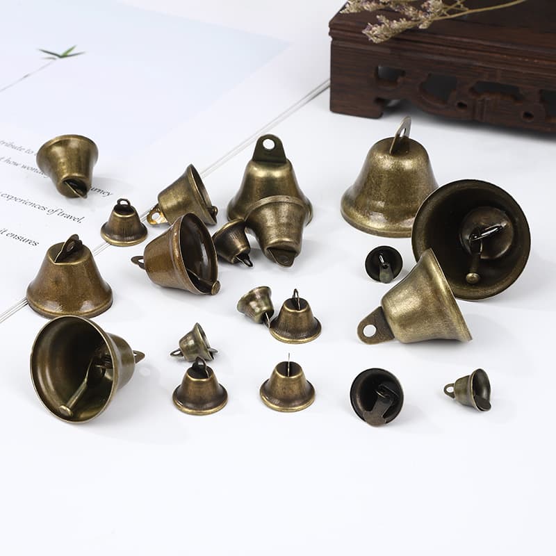 Vintage Trumpet Bell Classic Bronze Christmas Decoration Diy Open Bell Festival Pet Ornament Accessories