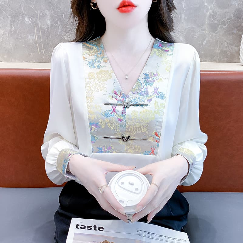 Real Shot Chinese Style Heavy Craftsmanship Button Embroidery Black Blouse Women Spring 2024 New Casual Versatile Long Sleeve Top