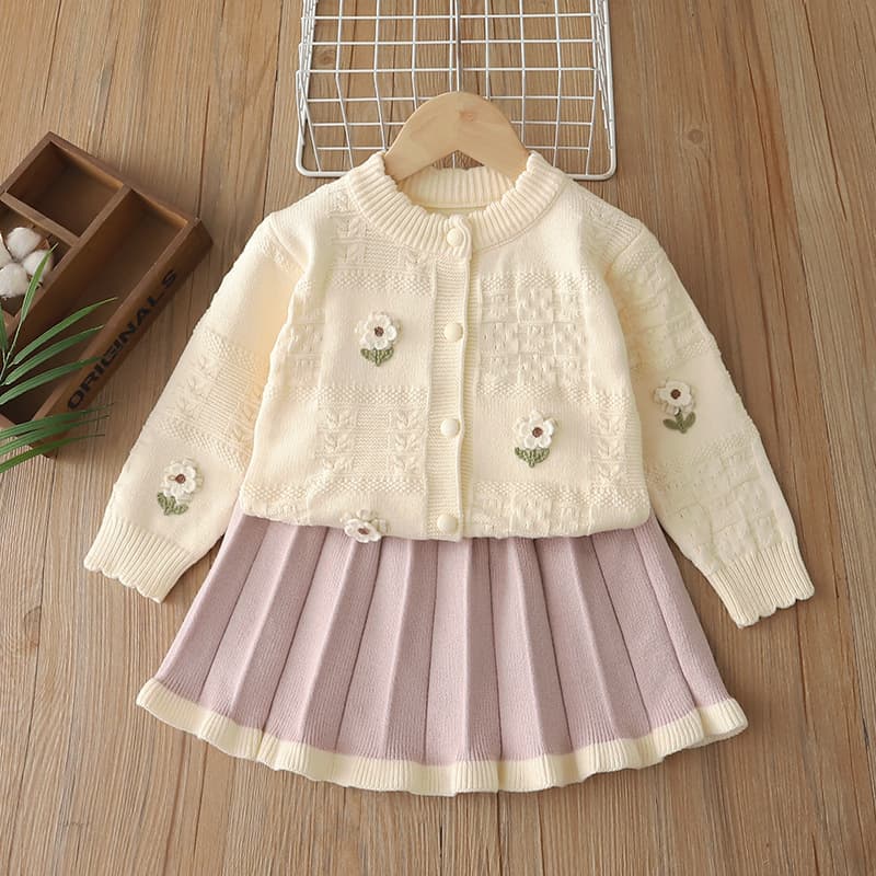 Girls Sweater Set 2026 Autumn and Winter New Knitted Top Cardigan Round Neck Girls Pleated Skirt Two-piece Set Flowers