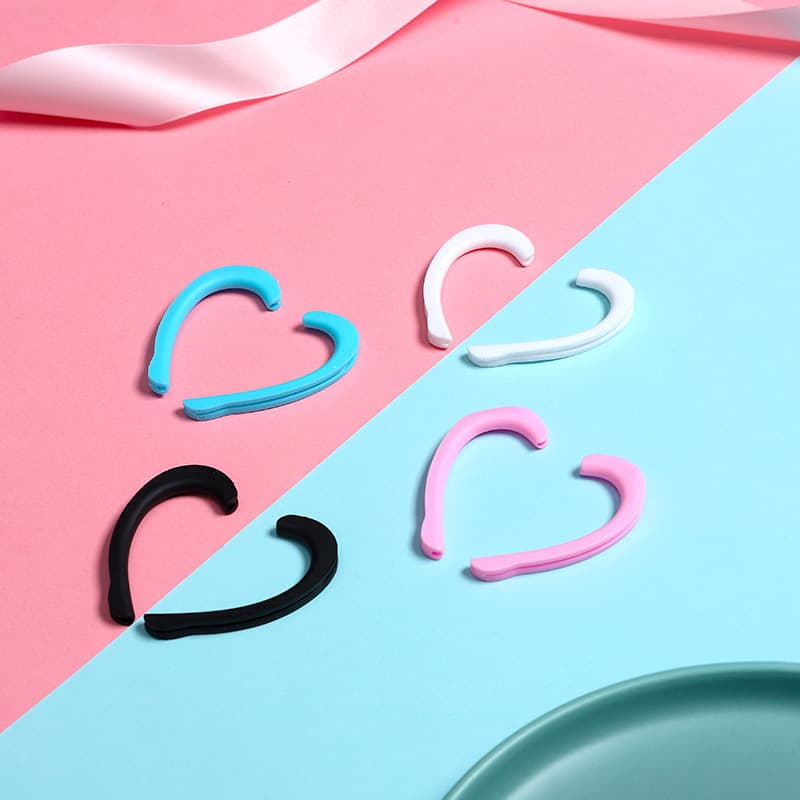 Ear protector mask companion, ear hooks and ear loops, silicone ear protectors to prevent ear pain and discomfort.