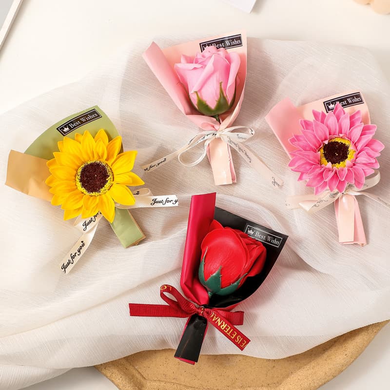 Cross-border graduation Teacher's Day sunflower bouquet preserved flower soap flower gift souvenir Valentine's Day gift box matching