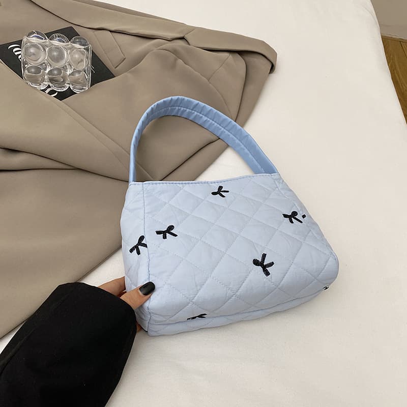 New Embroidered Handbag with Bow, Versatile Large Capacity Cosmetic Bag Set, Storage Toiletry Bag, Embroidery Thread Bag for Cross-Border