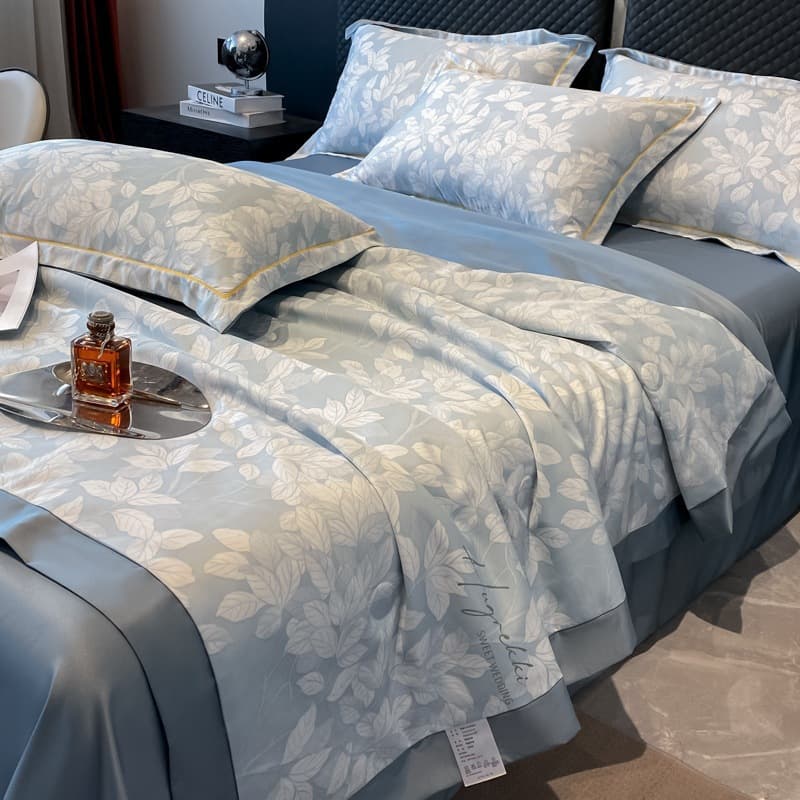 Summer Washable Tencel Quilt Set 4-Piece Ice Silk Cool Touch Summer Blanket Single Double Bed Thin Quilt Filling