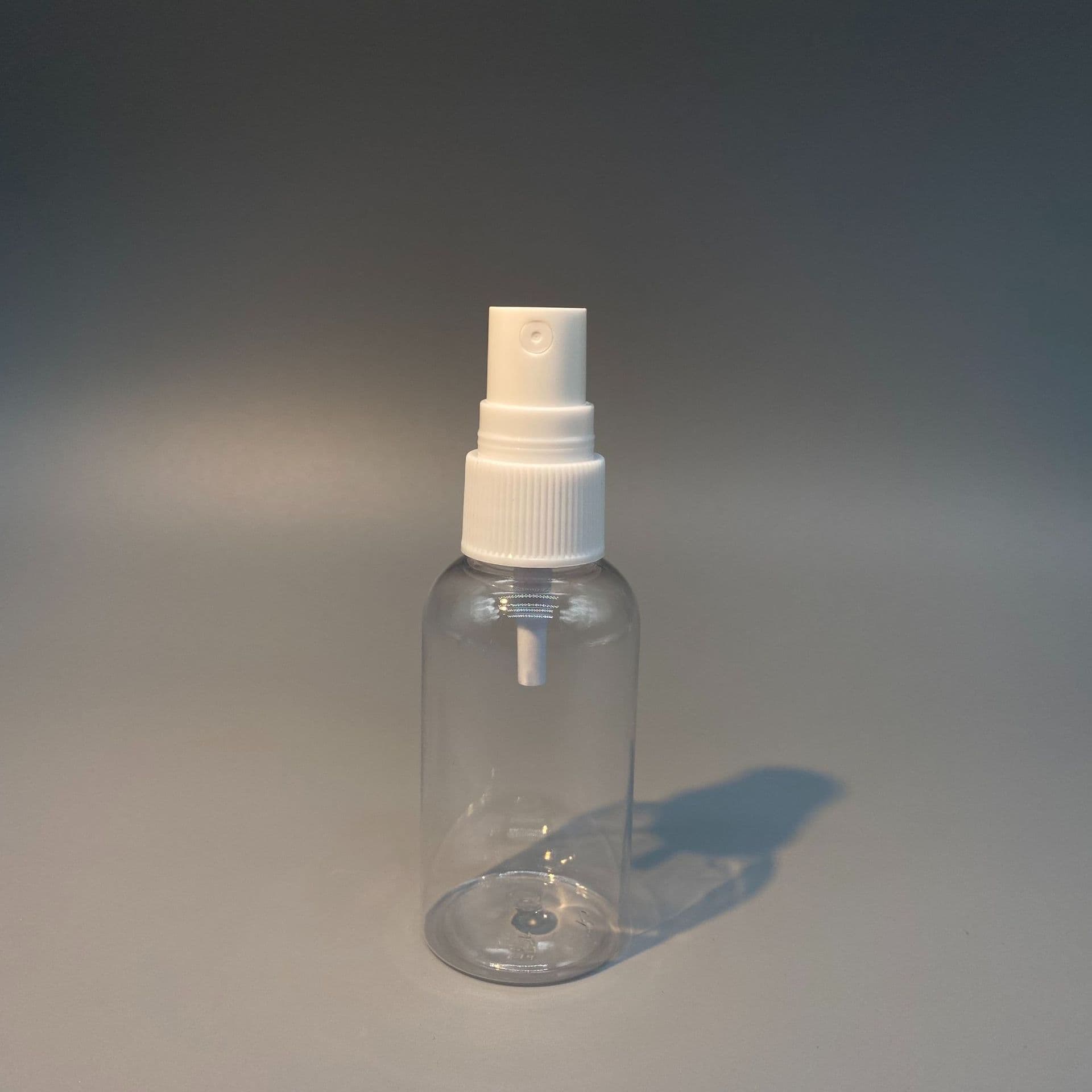 Source factory with strong capabilities / Fine misting floral water spray head / 20410 white lace perfume pump PP half cover