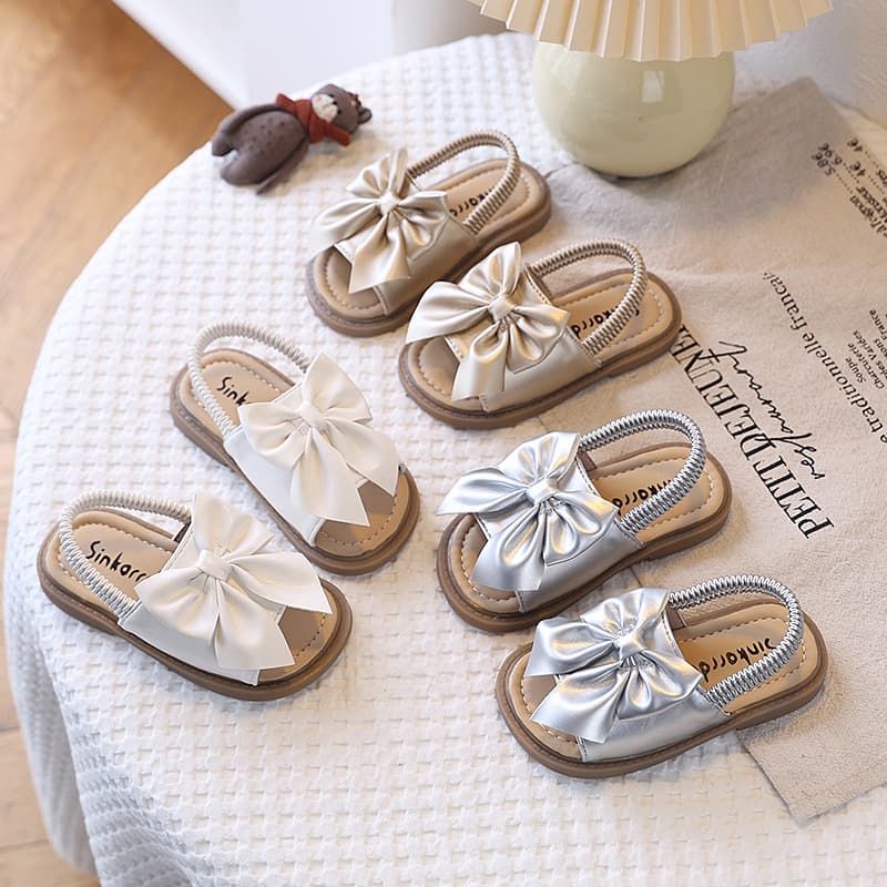 2026 Summer New Girls Sandals Children Shoes Little Girl Princess Shoes Soft Sole Non-slip Beach Shoes Drop Shipping