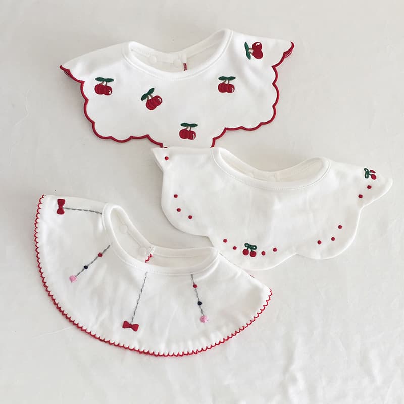INS Korean Style New Cotton Baby Bib Infant Drool Bib First Birthday Decorative Drool Bib 3-Piece Set Combo