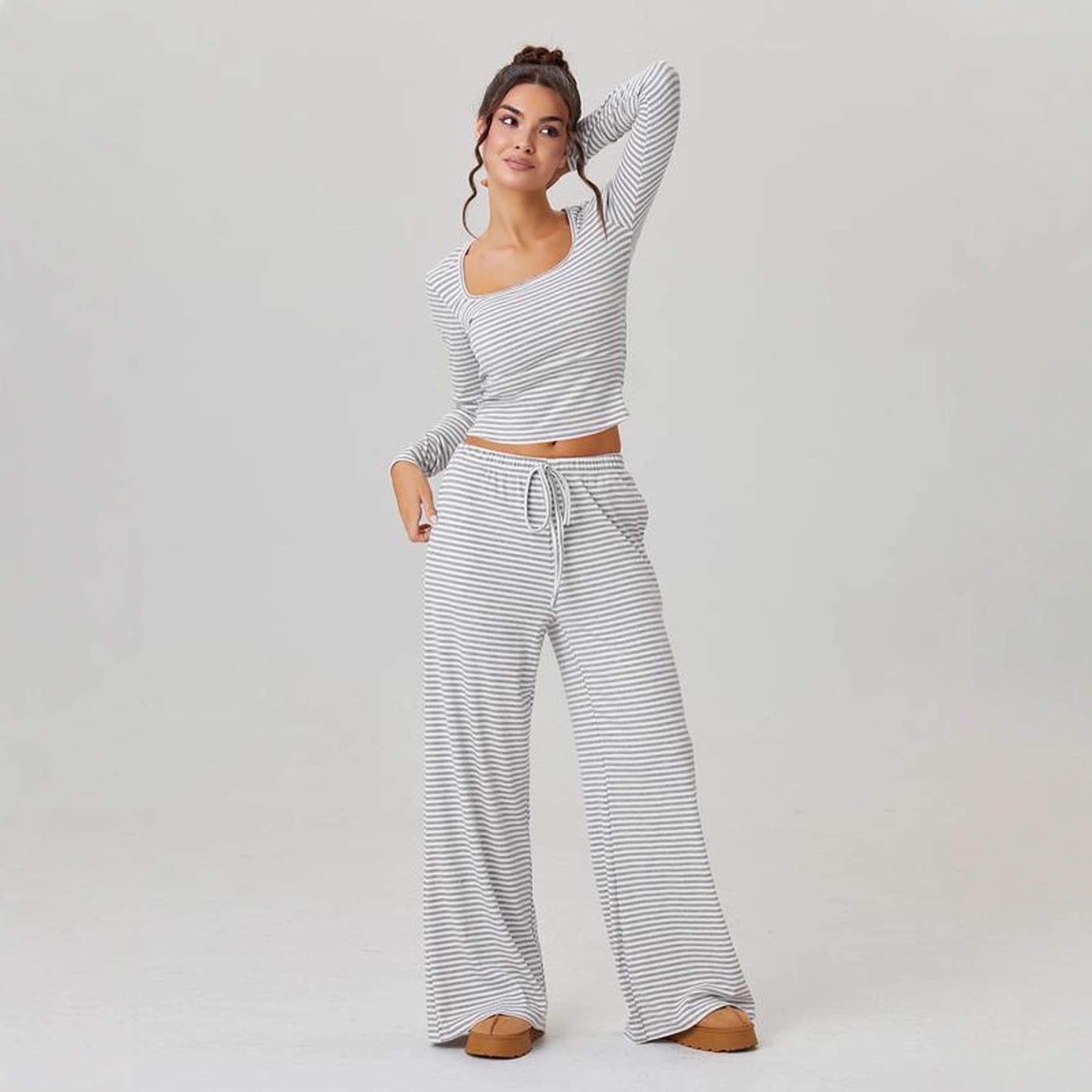 European and American cross-border Amazon TK popular autumn and winter new striped high-waisted slimming wide-leg pants striped suit for women