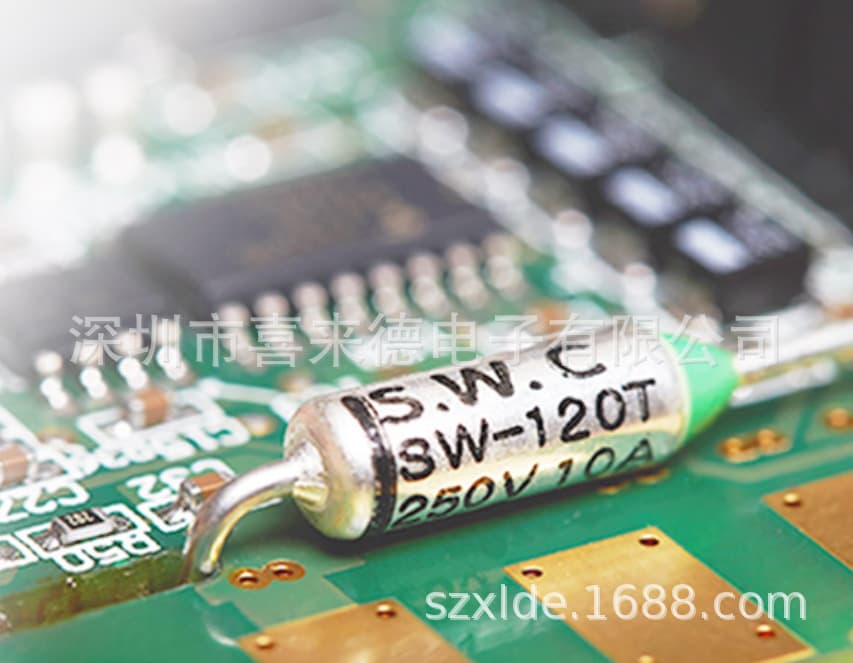 Xingyu SWC Thermal Fuse | SW-116T 152°C | 250V 10A