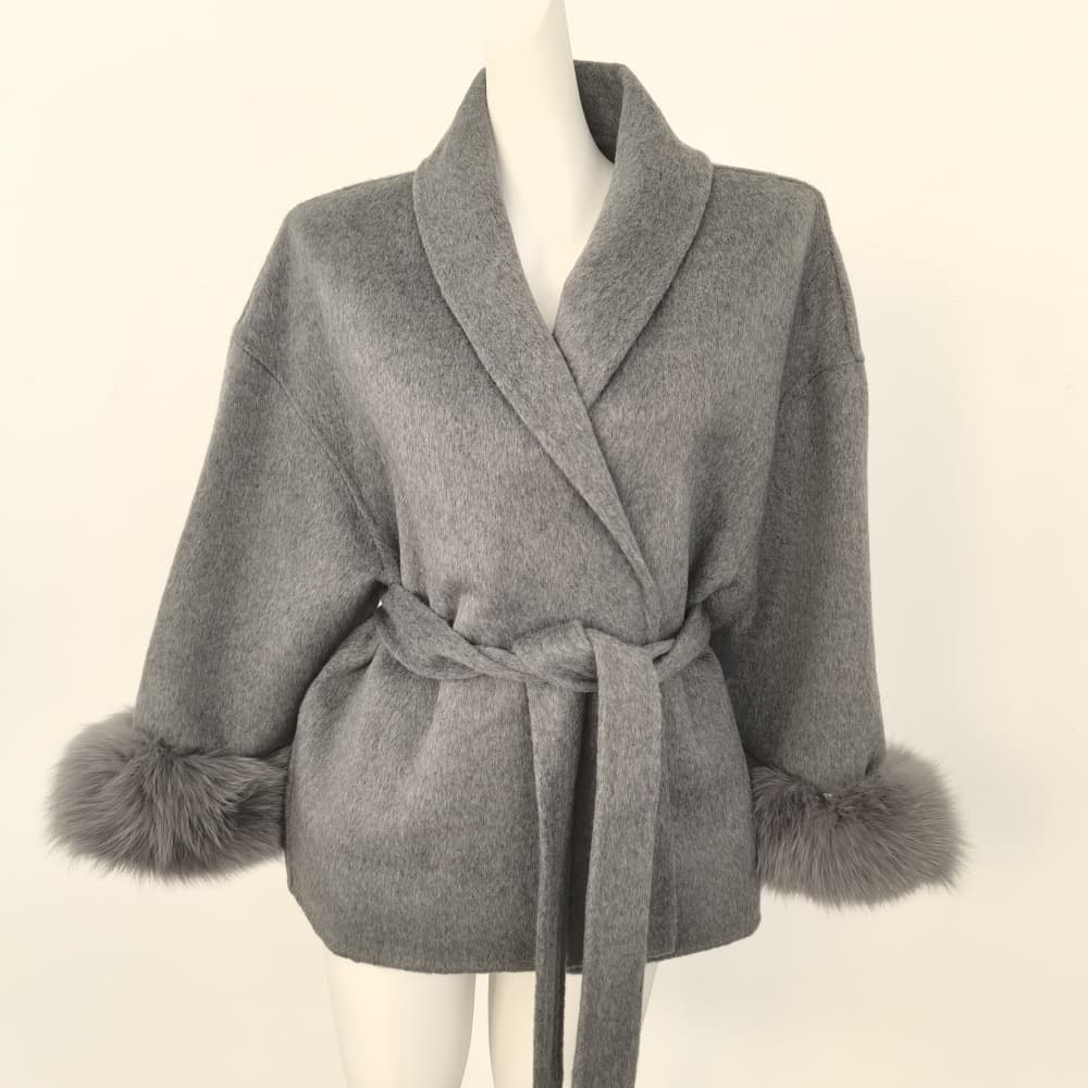 Hot-selling Double-Faced Wool Coat with Real Fox Fur Cuffs, Short Style, Tie-Belt Design, Women's Outerwear