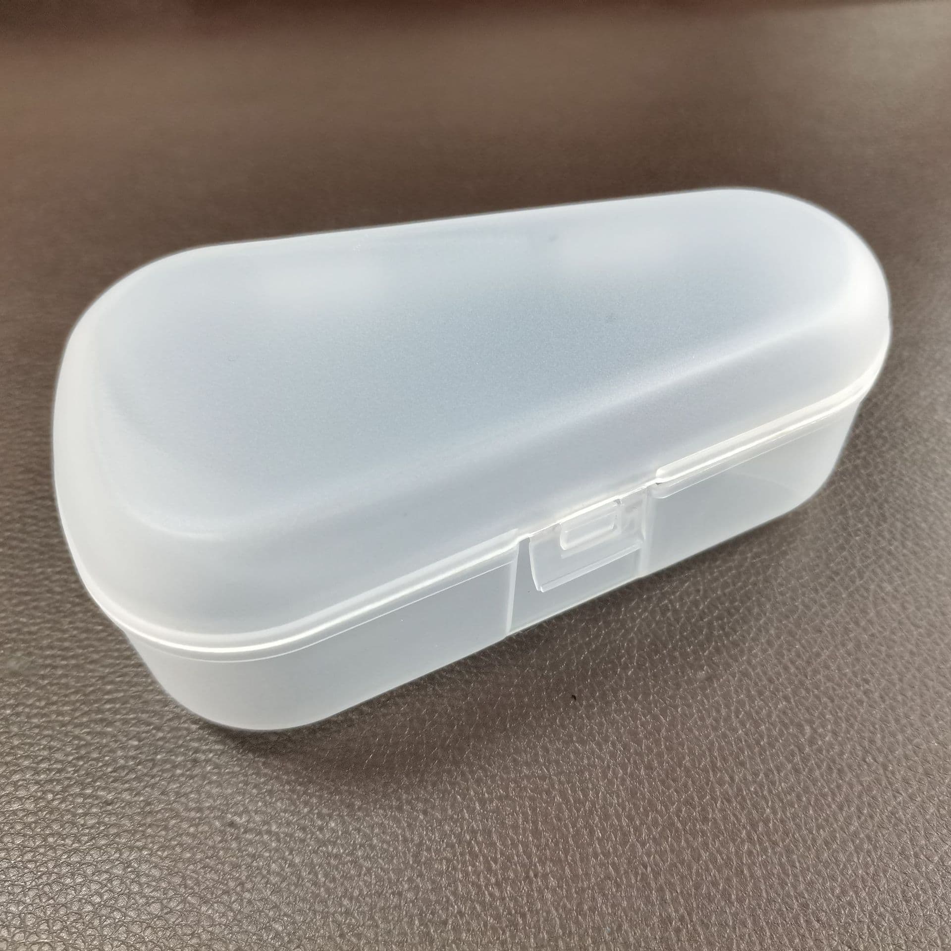 Baby Teether Storage Box, Waterdrop-Shaped Transparent Plastic Container, Triangle Fruit and Vegetable Fun Box
