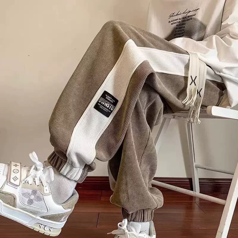 Autumn and winter American heavyweight European velvet pants men's casual pants spring trendy brand retro sports pants straight 2026 thickened