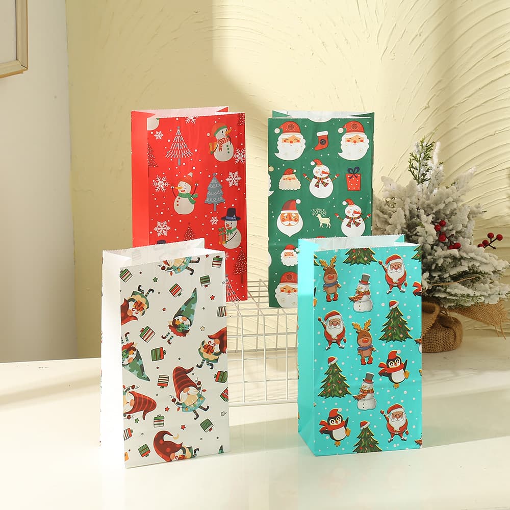 Ready-to-Ship Wholesale Christmas Cartoon Kraft Paper Handled Bags, Birthday Holiday Party Universal Gift Candy Packaging Bags