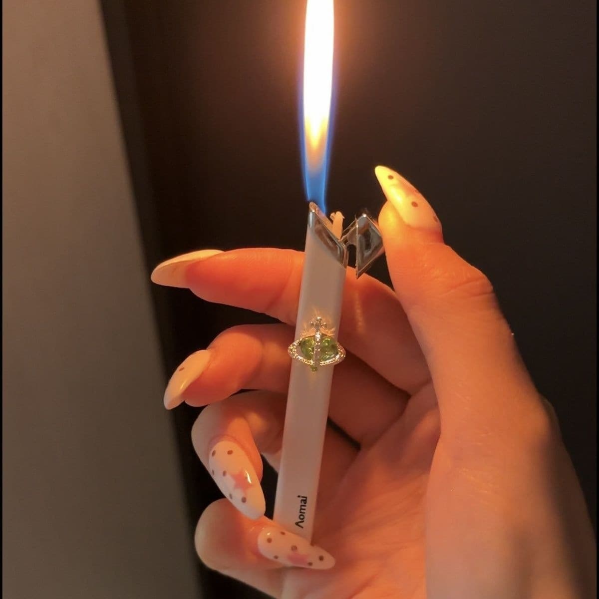 Handmade Saturn Gemstone Slim Lighter, High-End DIY Unique Creative Gift for Women and Boyfriends
