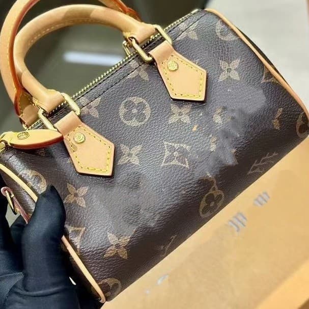 Direct Supply Cross-Border New LV Style Women's Bucket Bag Pillow Bag Cosmetic Bag Shell Bag Messenger Bag Underarm Bag