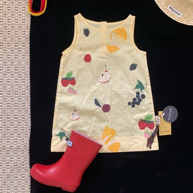 Baby Girl 2026 Summer New Dress, Cute Fruit Print, Breathable, Sleeveless Vest Dress for Kindergarten