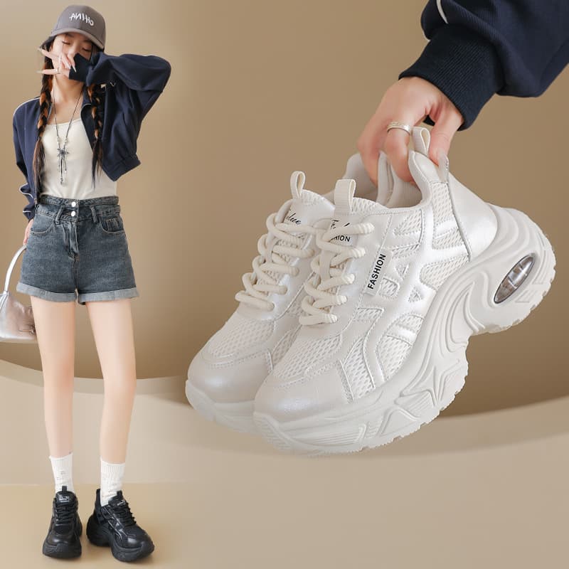 2026 White Sneakers for Women Spring Autumn New Korean Style Ins Female Student Casual Sports Versatile Dad Shoes Thick Sole FB899