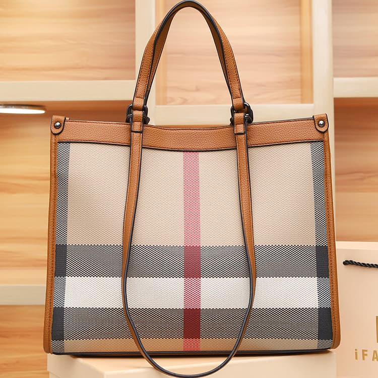 Fashionable Large Capacity Retro Women's Handbag Versatile Crossbody Bag Stylish Satchel Trendy Daily Match PU Material