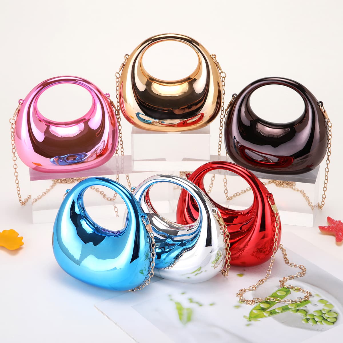 New Cross-border Patent Leather Crescent Bag with Glossy Finish, Niche Design Handheld Mini Bag, Trendy Versatile Chain Crossbody Bag