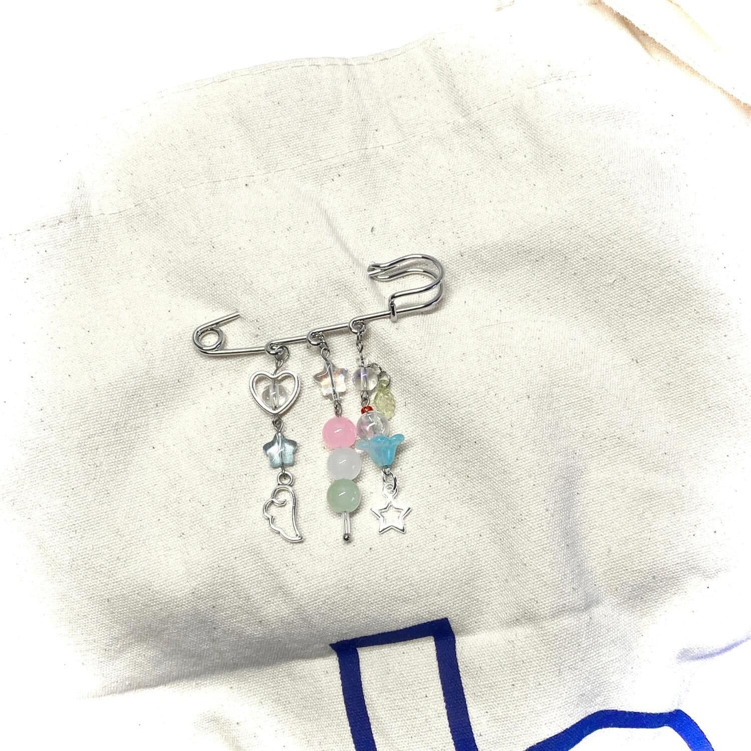 [17-Year-Old Summer Tea] Beaded Star Guka Pendant Pin Bag Cute Niche Ins Ornament Minimalist Girly.