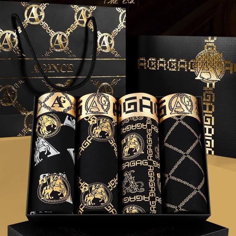 Hot 2026 New Men's Underwear Hot Black Gold Fashion Print Flat Briefs Comfortable Breathable Elastic Underwear