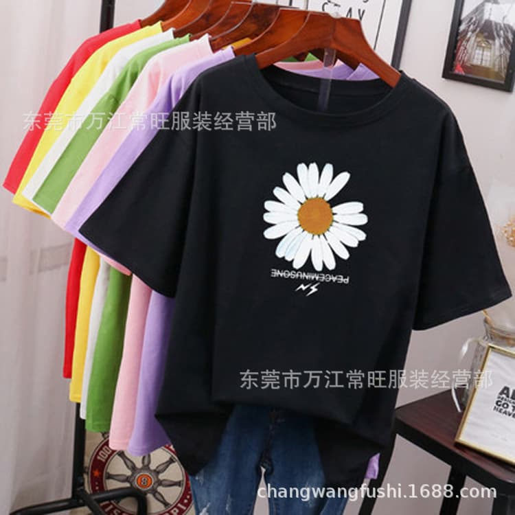 Rural market street stall 1688 wholesale source summer new aunt-style short-sleeve t-shirt clothing wholesale from $5, $9.9