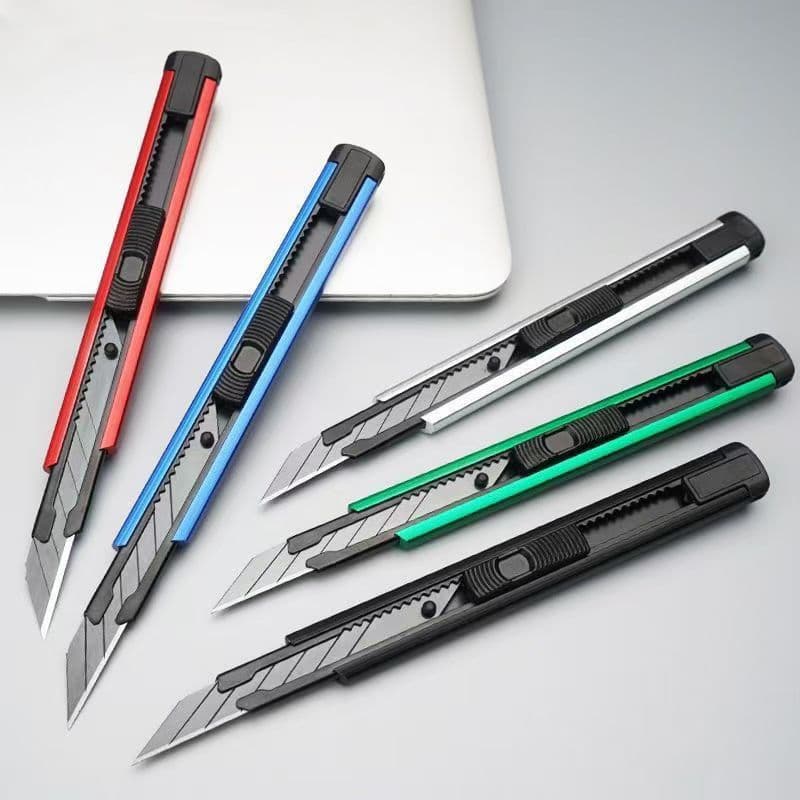 Small Utility Knife 9mm 30-Degree Pointed Blade for Film Cutting, Package Opening, Wallpaper Cutting, Office Supplies