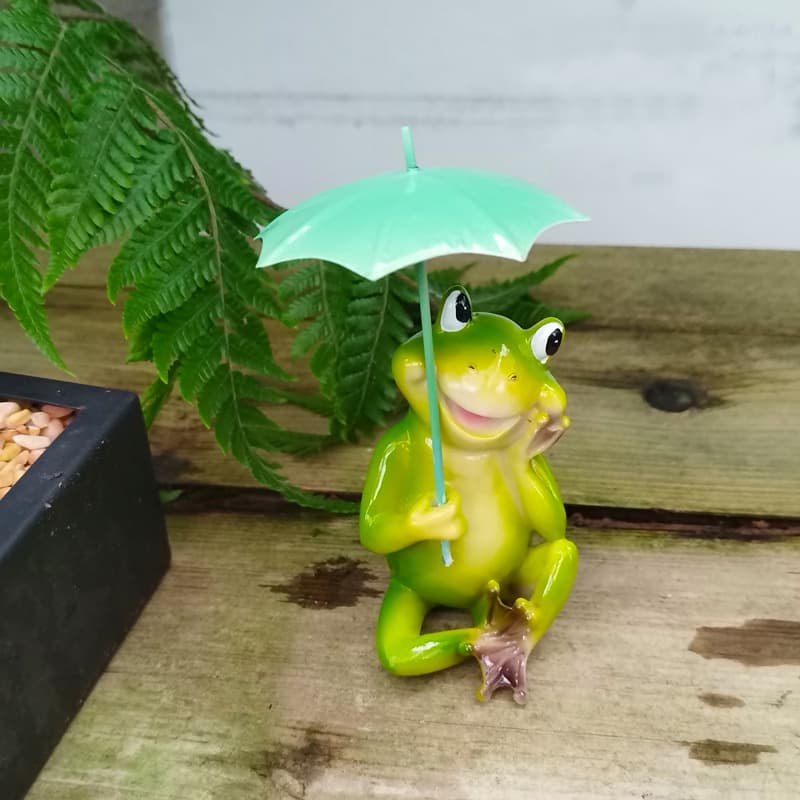 Creative Cute Frog Ornaments Desktop Garden Decoration Homestay Kindergarten Micro Landscape Bonsai Scenery Displays Resin Animal Figurines