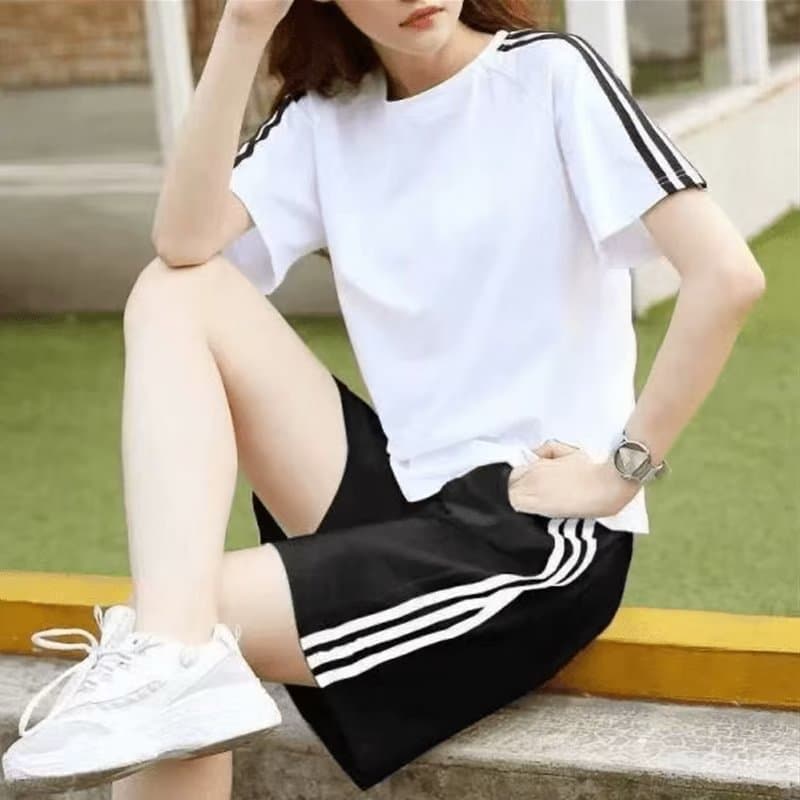 Casual Summer Two-Piece Set Loose Fit Short Sleeve T-Shirt Shorts Comfortable Running Sportswear Three Bars Design Polyester Fiber