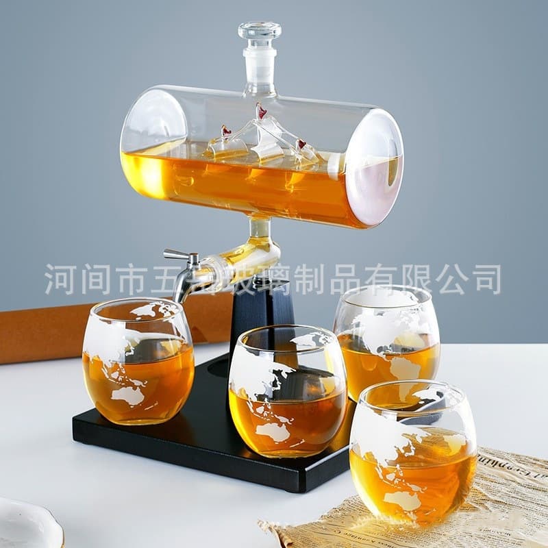 Glass wine bottle sailing boat wine bottle craft wine bottle smooth sailing glass bottle sailing boat wine container high borosilicate glass