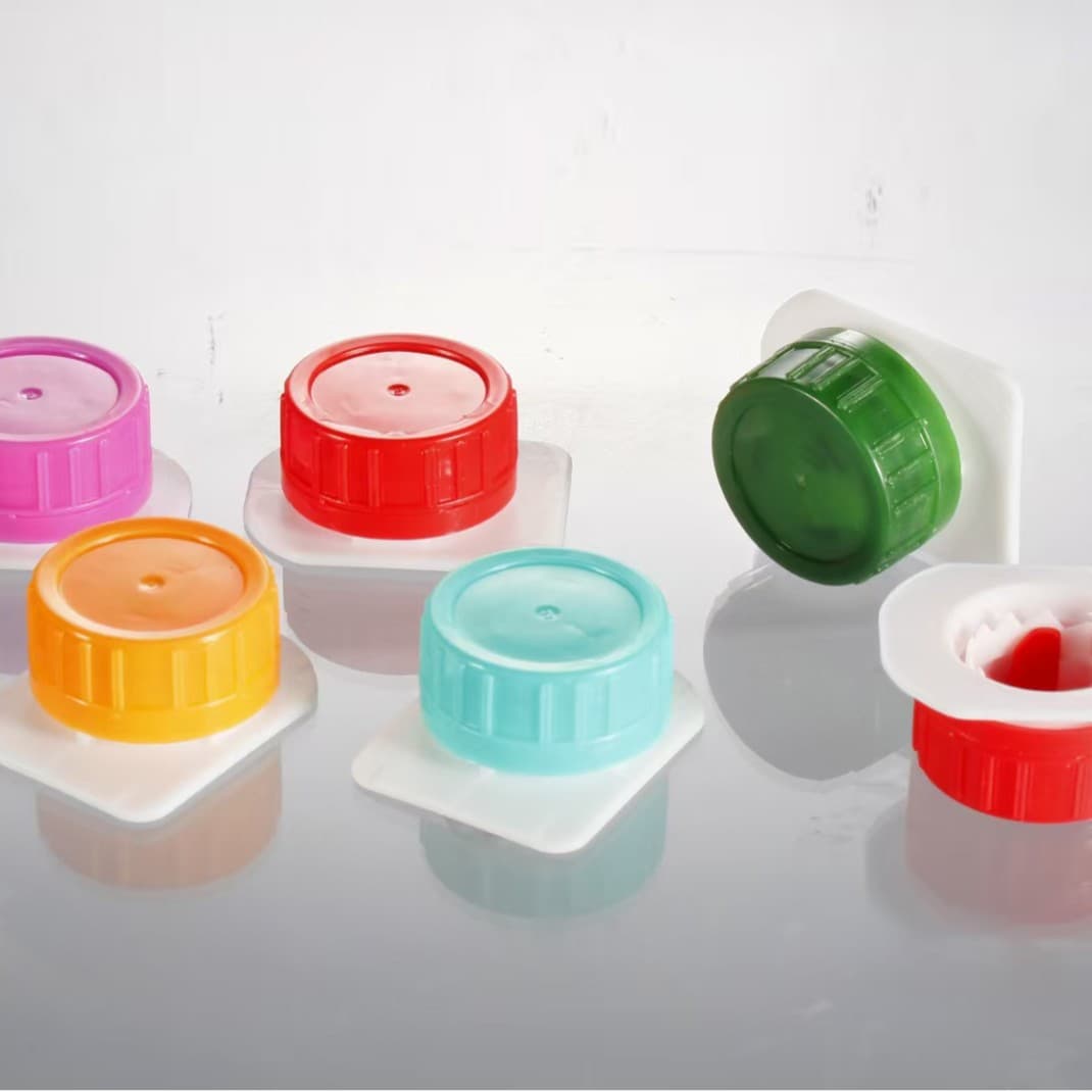 PP beverage caps universal for dairy, juice, and milk, 23mm Tetra Pak caps, Helicap 23 eco-friendly.