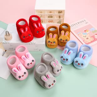 Winter Baby Shoes 3 to 12 Months Soft Sole Walking Shoes Toddler Non-Slip Winter Fleece Lined Thick Cotton Shoes