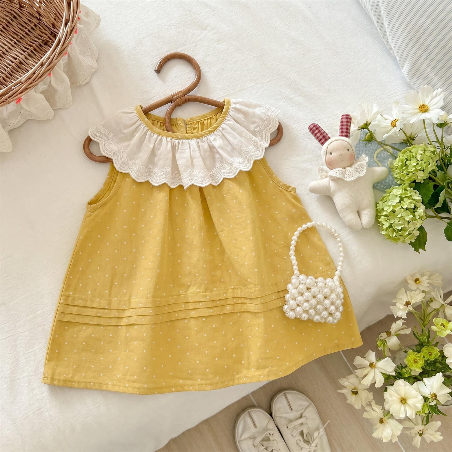 Tian Xiaosi Girls Summer Dress New Children Yellow Vest Dress Baby Sweet Lace Collar Polka Dot Dress