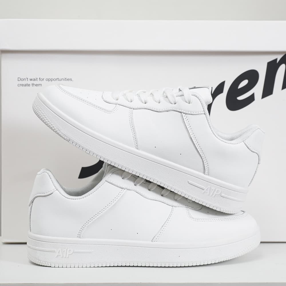 2024 Men's Shoes New Summer Casual Board Shoes, Running Athletic Casual Shoes, Korean Style Trendy White Sneakers, Wholesale Export