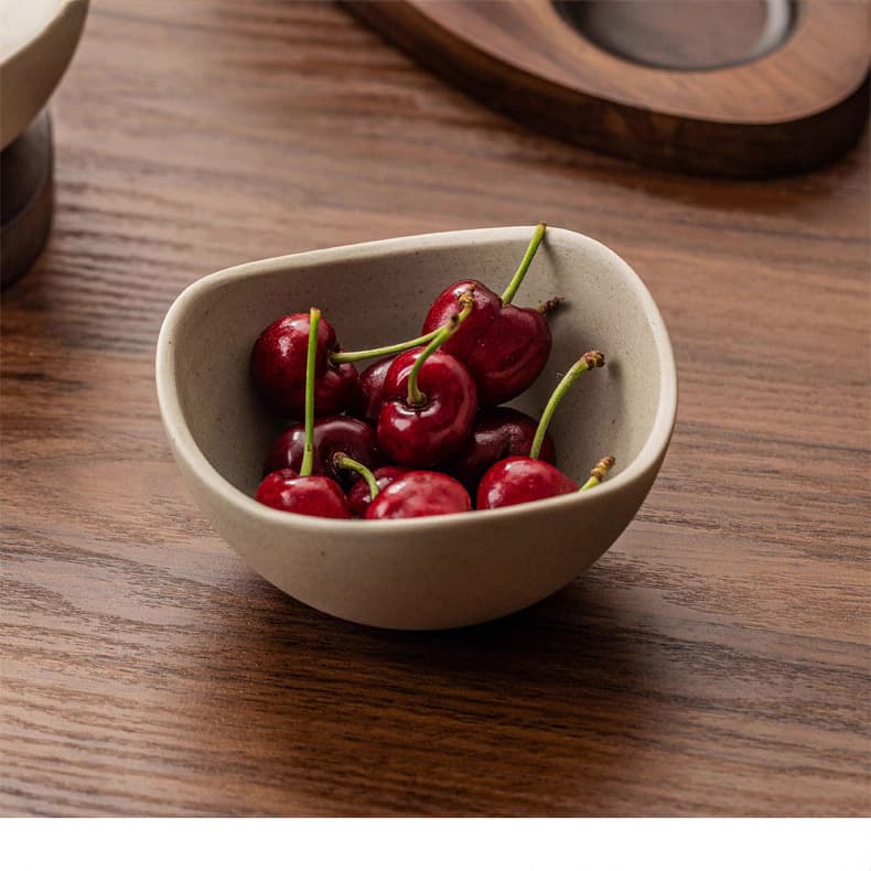 Vintage-style coarse ceramic snack plate, dried fruit tray for home living room coffee table, tea snacks, nuts, candies, ceramic fruit dish