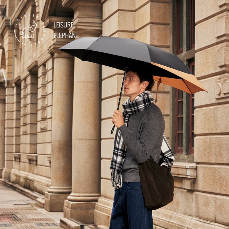 Xianxiang Creative Backpack Umbrella 7-Rib Three-Fold Business Folding Umbrella, North American Black Walnut Handle Wind and Rain Resistant Large