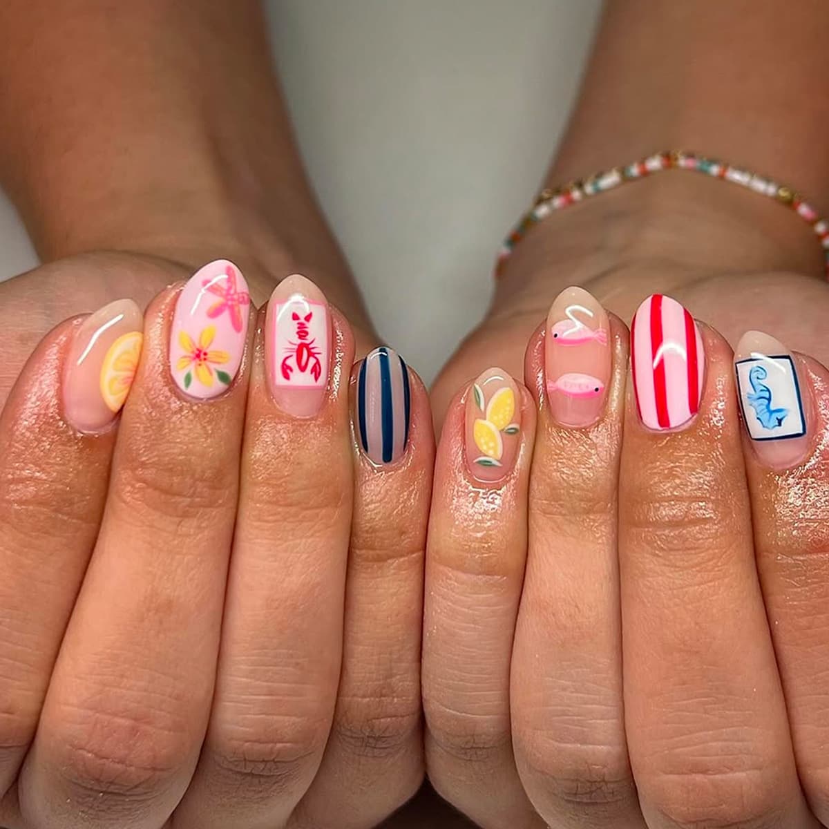 24 Pieces Wearable Fake Nails, Summer Ocean French Pink Nails, Nail Tips, European and American Cross-Border Wholesale