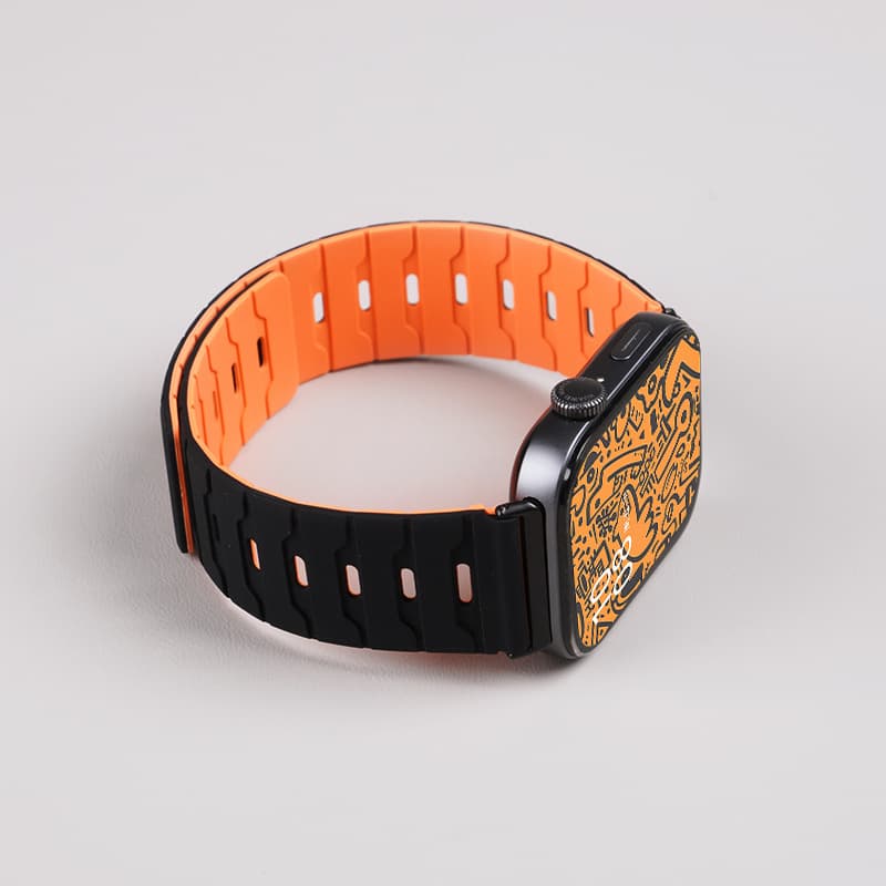 Compatible with Apple Watch Band S11 Dragon Scale Silicone Magnetic iWatch 10 Sport Apple Watch 9 SE