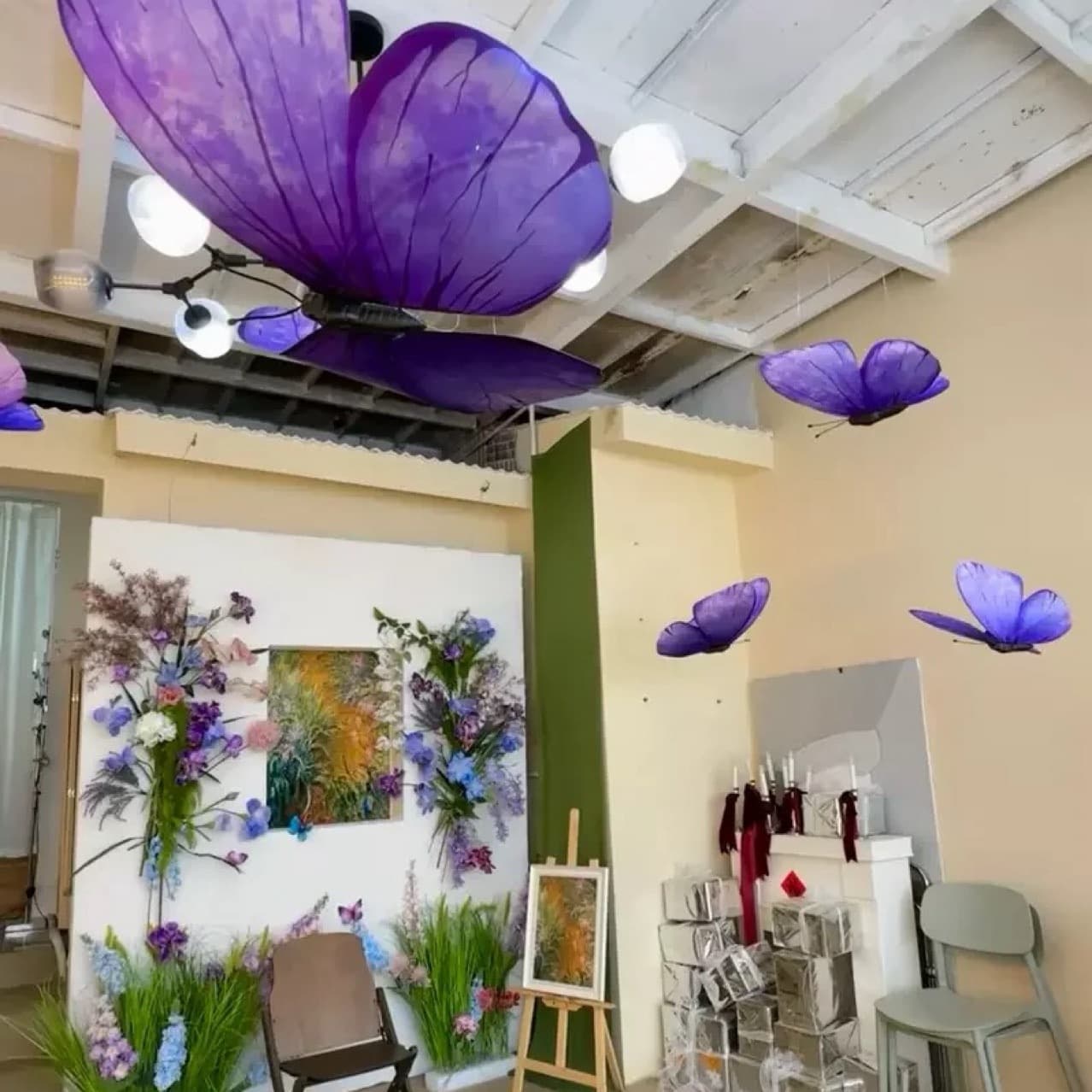 Purple Butterfly Decoration for Women's Clothing Store, Shopping Mall, Beauty Salon Anniversary Event, Festival Decoration