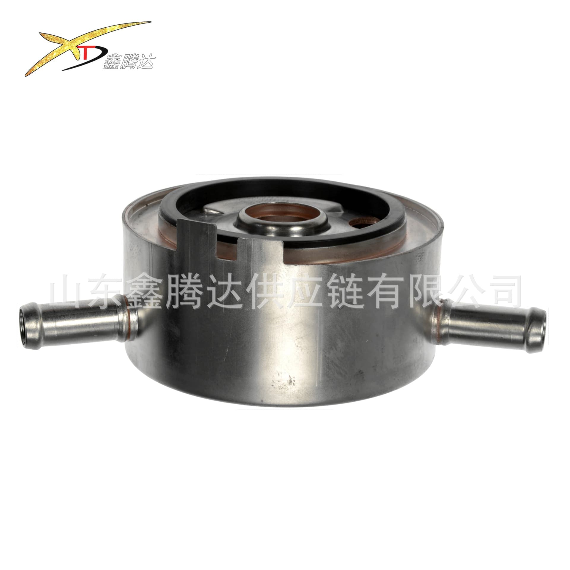 Engine Oil Cooler 21305-Ea24B 21305-Ea21B for Japanese Car Nissan Pathfinder