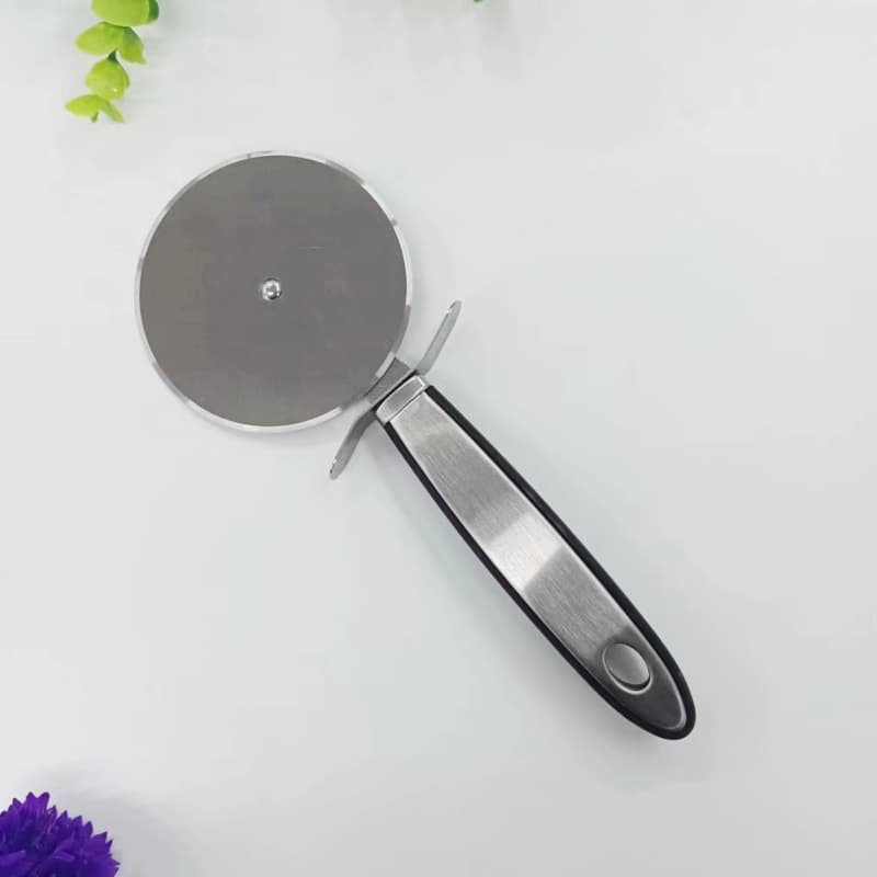 Round Pizza Dough Divider Rolling Baking Tool Stainless Steel Wheel Knife Pizza Rolling Cutter