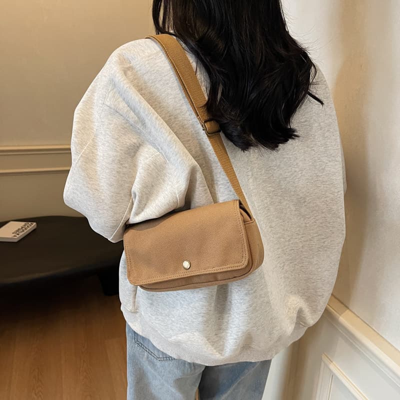 Mini Crossbody Bag Casual Canvas Single Shoulder Mobile Phone Bag for Girls Lightweight Versatile Small Square Bag