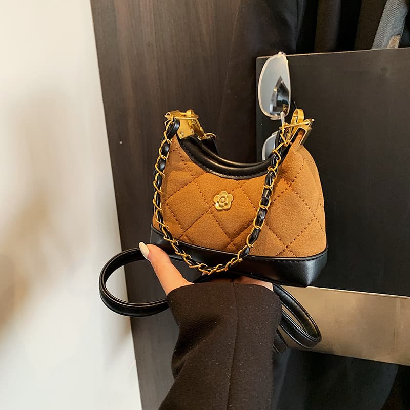 Cross-border children's bag autumn and winter new diamond embroidery thread small fragrant armpit bag high-end chain crossbody bag lipstick bag