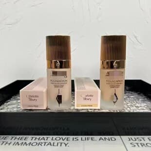 Cross-border C.T Same Style Liquid Foundation 30ML Four Shades 1N/2N/1C/2C Concealer Primer Moisturizing Non-Greasy
