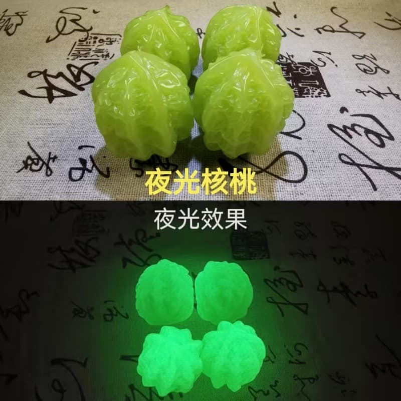 Glow-in-the-Dark Walnut Hand Massage Ball, Amber Hand Roller for Elderly Fitness, Keyboard Hand Exercise for Youth, Handheld Decorative Piece